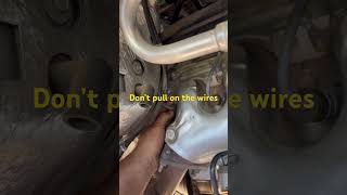 How to change spark plugs on a Chevy 1500. Easiest way #mechanic #howto