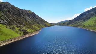 Discover the Hidden Gem: Exploring Llyn Cowlyd's Natural Beauty