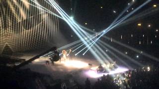 Fleur East & Labrinth- Beneath your beautiful (live X factor final 2014)