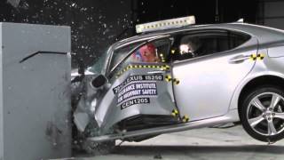 Crash Test Lexus IS250 / 350 40mph small overlap test IIHS