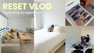 Reset Vlog | Organizing my Makeup, Cleaning my Apartment, Laundry so fun!