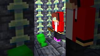 HELP JJ save Baby Mikey from danger Maizen - Minecraft Shorts #mikey #jjandmikey #maizen