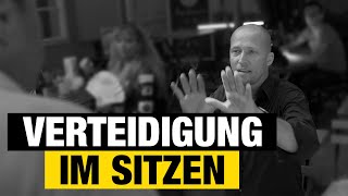 Selbstverteidigung im Sitzen: So reagierst Du richtig