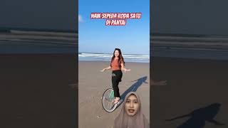 Naik sepeda roda satu di pantai! #shorts #shortvideo #funny #amazing #lucu