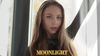 Amelia - Moonlight