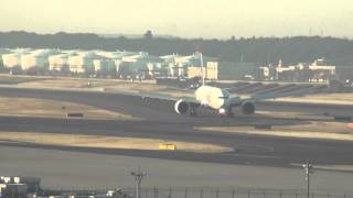 FedEx Express B777F landing at Narita Airport