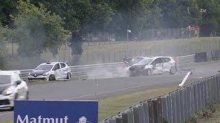 Clio Cup 2014 at Val De Vienne, 2 big crashes