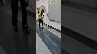 CleaningMachines.ie -   Floor polishing