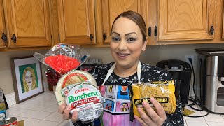 👩‍🍳COOKING W/ JULIE “HOW TO MAKE SOPITA CON TAQUITOS DE QUESO”🌮