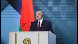 Александр Лукашенко: "Учителя, врачи, все мы ... виноваты в том, что сегодня происходит"