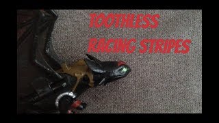 Игрушка Беззубик в гоночной раскраске|toy toothless racing stripes