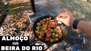 FIZ UM ALMOÇO NA BEIRA DO RIO ! NA PANELA DE FERRO FICA MUITO BOM !!!