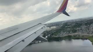 Southwest Airlines 737 800 landing in Miami