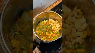 Vegetable masala pulao recipe वेग पुलाव बनाये घर के कुकर में कुछ ही मिनट्स में