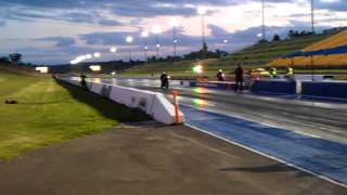 Triumph Daytona 675 - Almost Crash - Massive wheelie at drags