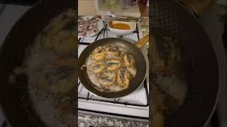 Sizzling Sardines:The Ultimate Crunchy Fry Recipe /Tadına Doyulmaz Sardalya Kızartması!#seafood