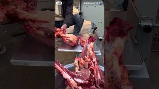 Chef cuts beef ribs for cooking #beef #food #shortvideo