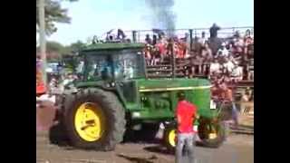 John Deere 4230 pulling La Visitation 2013 Ferme Thibau part1/2