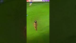 Granada pitch invader