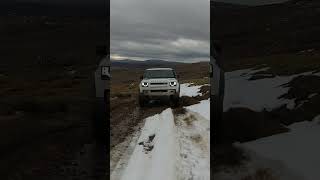 New Defender on Grasshill Causeway #newdefender #offroad #landrover  #greenlaning #landroverdefender