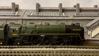 Hornby Britannia Class, 70013 'Oliver Cromwell' (Fifteen Guinea Special) with TTS