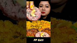 Eating Khichdi & Beetroot tikki #shorts #mukbang #ppeats #trending #viral