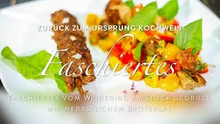 Kochwelt - Faschiertes vom Bergrind mit herbstlichem Brotsalat