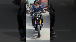 Mt15 bike riding girl video || mt15 lovers girl 🥰 || girl bike rider || Princi Sanju 99 Mt15 bike vi