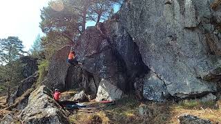 Kingline Highball Boulder | "Hissing Sid" - Barry Valley