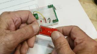 #1858 ATTINY414 UDPI One Wire Programming