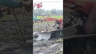 Walking On The Mud Tractor #shorts #tractor #traktor #трактор #handtractor #motoblok