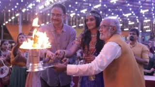 PV Sindhu performs Aarti with her father on Navaratri