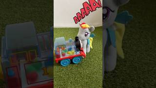 WOW!😱THOMAS Crashes into RAINBOW DASH!! NEW CRASH! #thomas #thomasandfreinds #rainbowdash