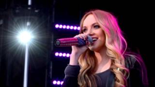 Danielle Bradbery Stagecoach Festival 2014 (radio interview)