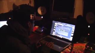 @BeatsByNino Making a HipHop #TrapBeat @WeBlackBEATZ