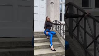 posing in blue leggings#leatherleggings #leatherleg #leatherpants  #skintightlegging #leggingsarelif