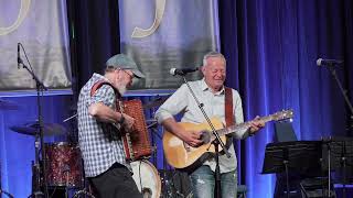 Accordion Polka - Tommy Emmanuel and Jeff Taylor