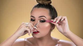 HOW TO APPLY FALSE LASHES - FOR BEGINNERS