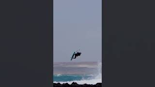 Airton Cozzolino's Epic Kitesurf with 9mt Gong Kite!