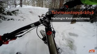 Talvimaastopyöräilyä Helsingin Keskuspuistossa, 4K (Winter mountain biking in Helsinki Central park)