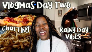 Sunday Rainy Day Vibes, Chatting, Being Cozy l Vlogmas Day 2