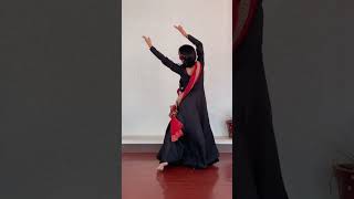 Udi Teri Ankhon Se | Dance cover | #ytshorts #ytshortsindia #viral #fusion #trending #youtubeshorts