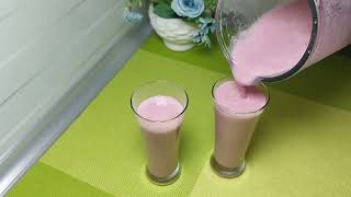 Sutli qulpnayli kokteyl / Коктейль с клубникой ( milkshake)