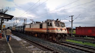 Kolkata-Gorakkhapur Superfast Express going Forcely||ER