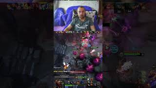 ЗАсейвился на Аксе) #shorts #dota2 #games