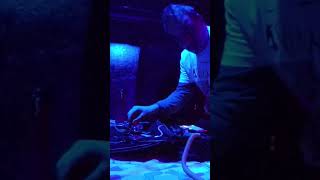 I played a live show with my Dawless setup last week •̀.̫•́✧ #electronicmusic #glitch #dawless