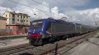 2023 - IT - Arrival of Trenitalia 464 loco with a TI regional train "Vivalto" in Cisterna di Latina