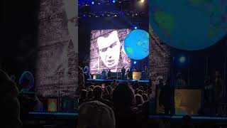 *vertical video* Liam Gallagher - 'Live Forever' clip (Belfast, August 2024)