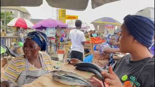 Nigerians Cry For Hunger As They Hit the streets to Protest Against Bad Governance