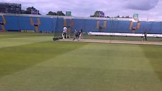 Hashim Amla bowling